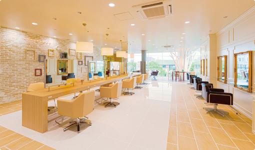 Viviean Rosso 高知の美容室 Rt Hair Creation Rtヘアクリエイション Viviean Rosso 高知の美容室 Rt Hair Creation Rtヘアクリエイション